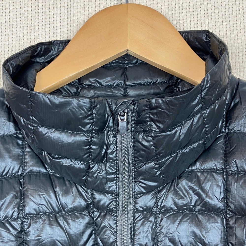 Patagonia Ultralight Down 1/2 Zip Pullover Shirt Jacket Men's Small Black - Picture 3 of 16